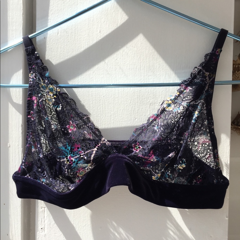 Velvet Gap Bralette Size Large